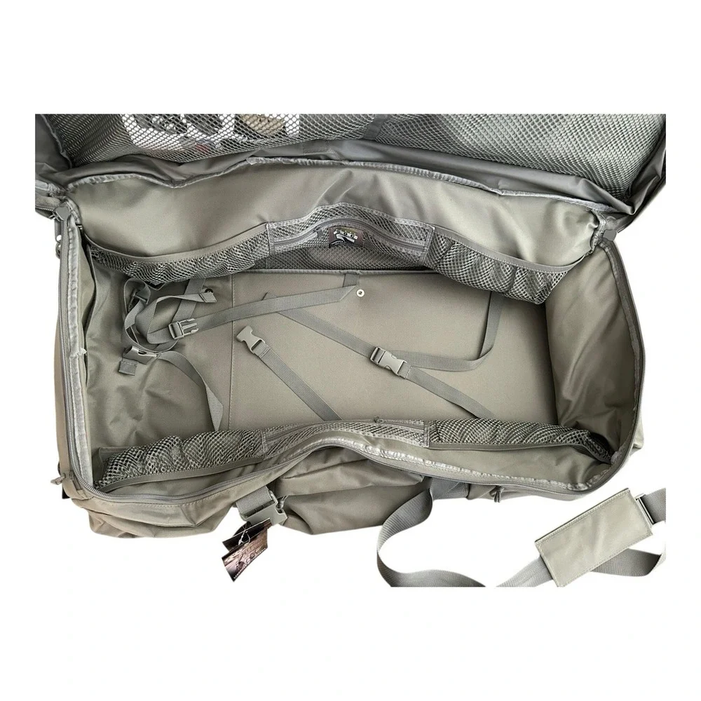 SOC Sandpiper of California Rolling Load Out Duffel XL Green Wheeled Suitcase